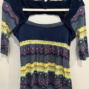 Free People Top Multicolor Sweater crochet detail size Small Petite